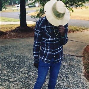 Meet your Posher, Justin